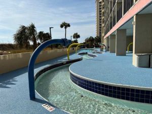 hotel-pool-deck-resurfacing